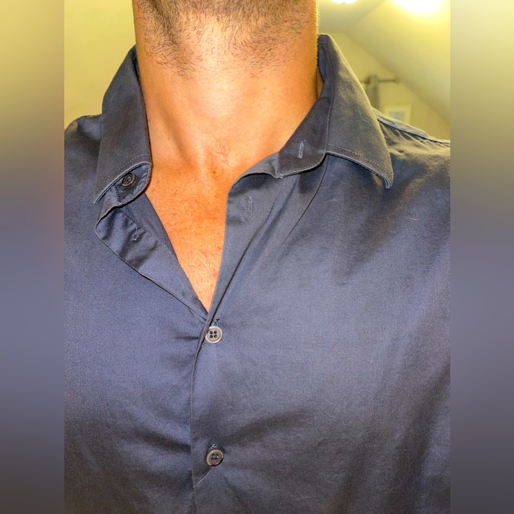 Twenty one men night out shirt. Very comfortable, nicely fitted. XL.